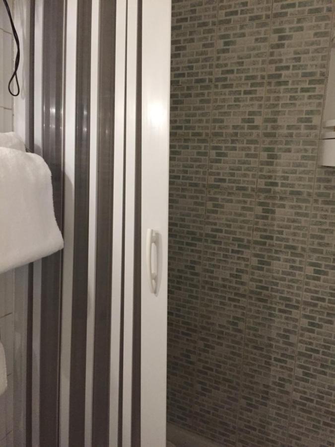 Appartement La Residenza Napoli Short Let Monolocale Standard Via Chiaia 82 Napoli Extérieur photo
