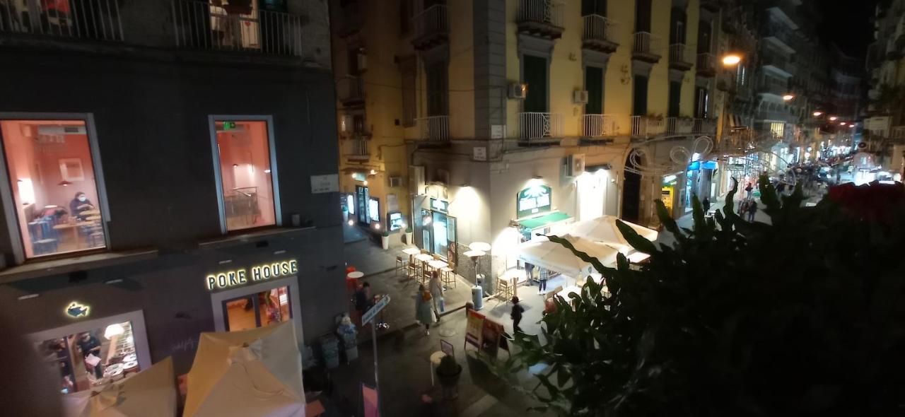 Appartement La Residenza Napoli Short Let Monolocale Standard Via Chiaia 82 Napoli Extérieur photo