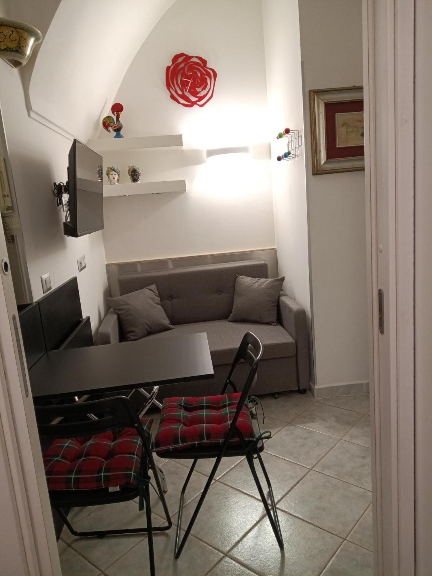 Appartement La Residenza Napoli Short Let Monolocale Standard Via Chiaia 82 Napoli Extérieur photo